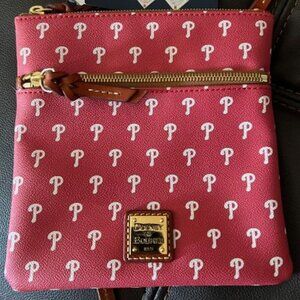 Philadelphia Phillies Dooney & Burke Crossbody NWT